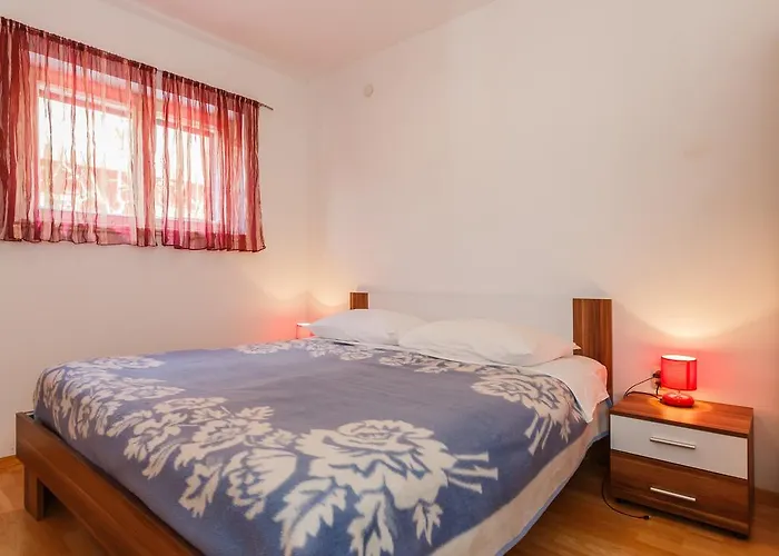 Ante Apartament